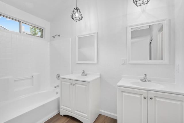 330 Carousel Drive, Vallejo CA: https://media.crmls.org/mediaz/dda9522c-6ff6-4d80-8472-2787be031c12.jpg