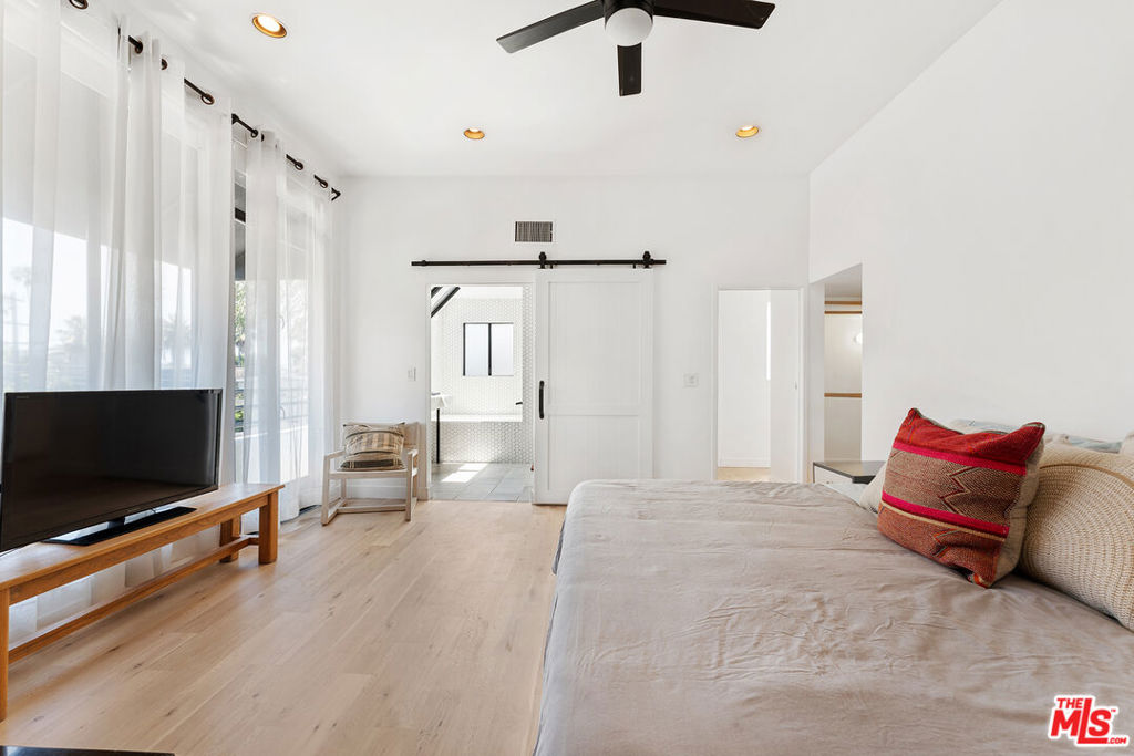 MLS #25519847 img 18