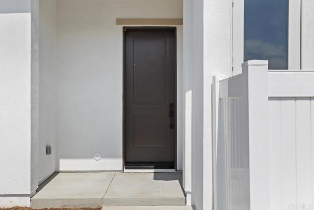 1212 Stonemark Place, Vista CA: https://media.crmls.org/mediaz/dda9ca40-78f7-4a1c-8487-e8777885ab78.jpg