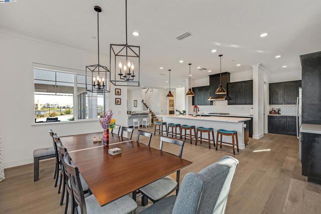 2495 Kruip Ct, Lathrop CA: https://media.crmls.org/mediaz/ddab3dbd-7bd0-4db6-a410-c6dd7e2551a8.jpg