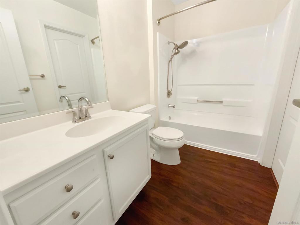 12059 Alta Carmel Ct - photo 5