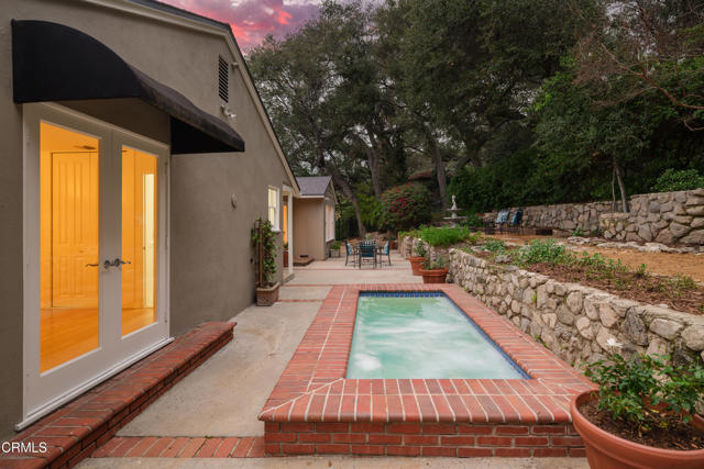 Detail Gallery Image 50 of 74 For 3232 Vickers Dr, Glendale,  CA 91208 - 3 Beds | 2 Baths