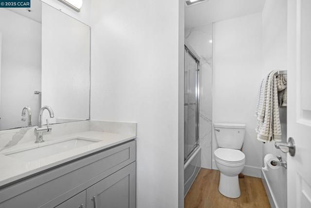 22095 Betlen Way, Hayward CA: https://media.crmls.org/mediaz/ddad9137-639a-4d5f-a139-a8f861678b3d.jpg