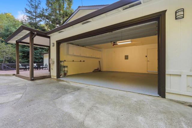 5603 Crow Canyon Road, Castro Valley CA: https://media.crmls.org/mediaz/ddae13ed-a8e0-42e8-9d5a-74ecf037f29d.jpg