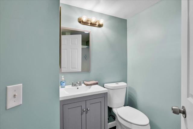 80672 Jasmine Lane, Indio CA: https://media.crmls.org/mediaz/ddaf6057-2797-423b-82dc-0e275373a642.jpg