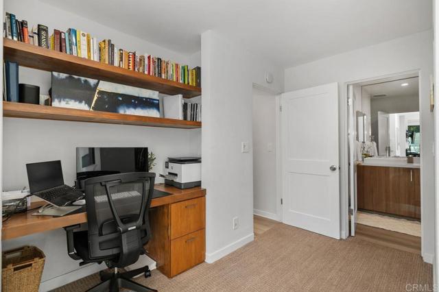 Home Office w/Floating Shelves