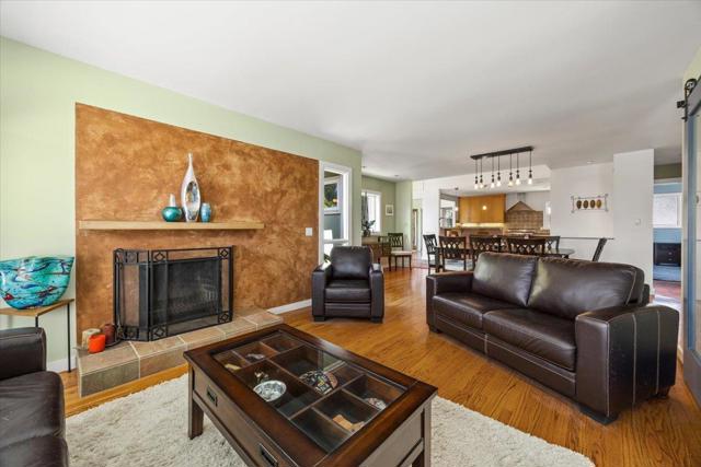 2310 Fleetwood Drive, San Bruno CA: https://media.crmls.org/mediaz/ddb04bb1-008f-44a7-8a41-49bce3058338.jpg