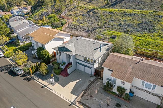 1100 Glacier Avenue, Pacifica CA: https://media.crmls.org/mediaz/ddb1236d-4693-476b-b45c-e9f1bb60a751.jpg