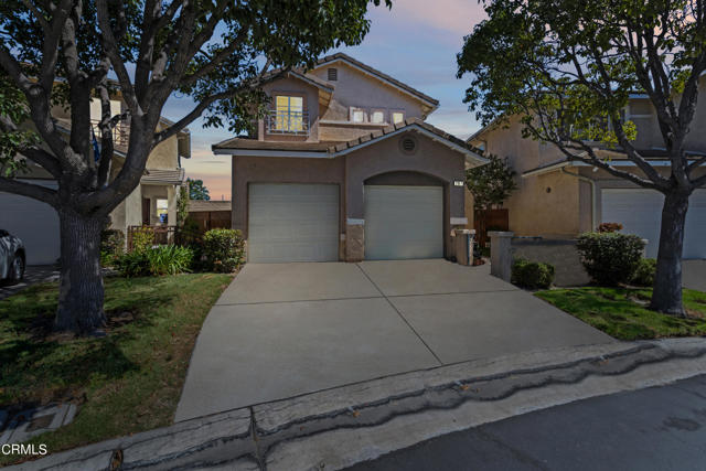 Detail Gallery Image 1 of 1 For 207 Hermano Trl, Oxnard,  CA 93036 - 3 Beds | 2/1 Baths