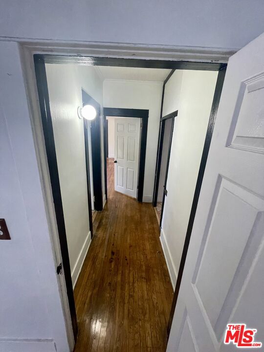 737 N HARVARD Boulevard, Los Angeles CA: https://media.crmls.org/mediaz/ddb2ee18-b34a-4e31-91b3-0e4230f90408.jpg