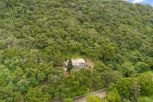 2655 San Juan Canyon Road, San Juan Bautista CA: https://media.crmls.org/mediaz/ddb7c7eb-ce47-46be-8c1b-a43291fdcc54.jpg