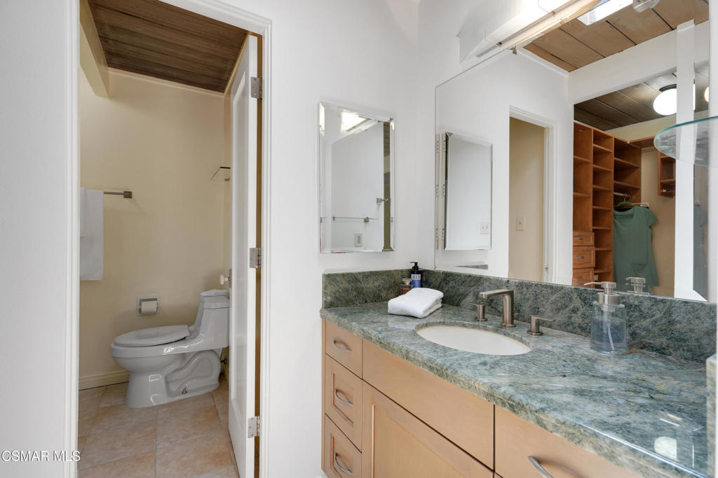 MLS #226002825 image #9
