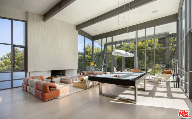 4450 Via Alegre, Santa Barbara CA: https://media.crmls.org/mediaz/ddb8185e-d5d7-44be-a8d7-8c8d7ac1a5a6.jpg