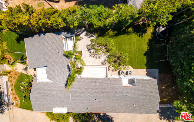 23246 Canzonet Street, Woodland Hills CA: https://media.crmls.org/mediaz/ddba1b5b-6b4b-4d83-960f-e19df2e90987.jpg