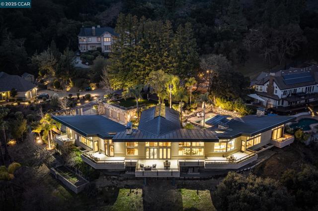 21 Deer Oaks Ct, Pleasanton CA: https://media.crmls.org/mediaz/ddbb017f-2bb4-4b60-b85a-92b3e8a9615c.jpg