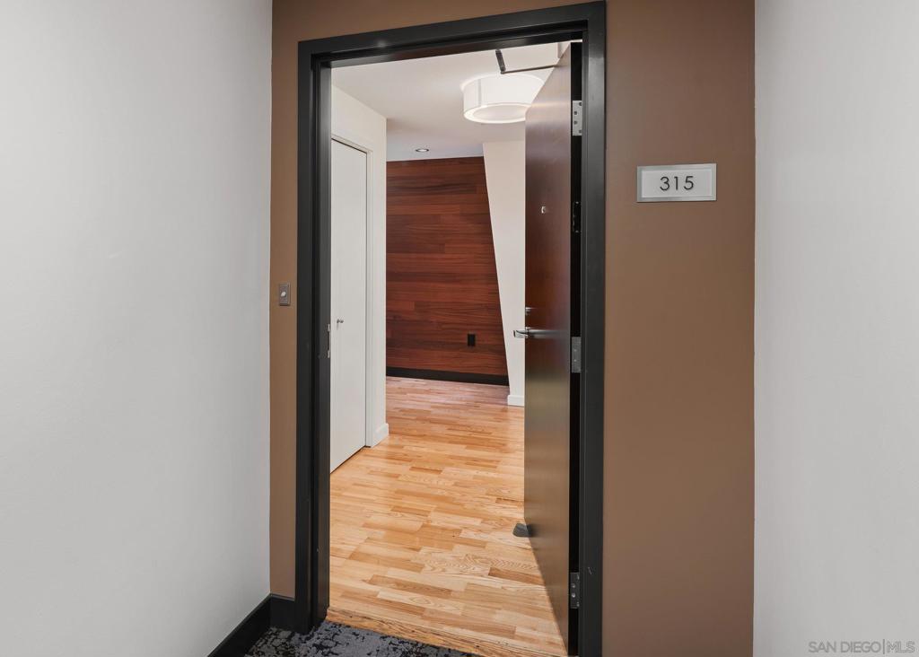 1431 Pacific Hwy - photo 2
