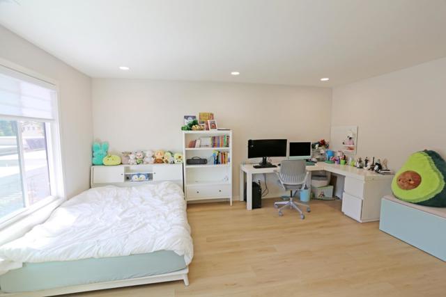 4655 Columbia River Court, San Jose CA: https://media.crmls.org/mediaz/ddbcdc5a-9dee-45d7-aa6f-31ab19476aff.jpg