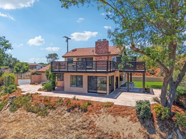 974 Via Hillview, Fallbrook CA: https://media.crmls.org/mediaz/ddbd5cf2-9312-452b-ba48-ddfa18b8ed2b.jpg