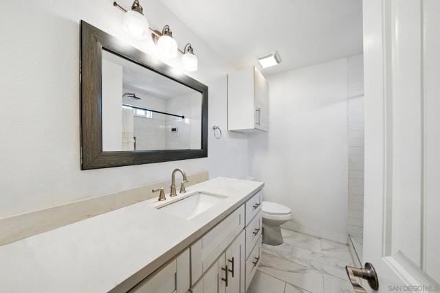 514 18 W 10th Ave, Escondido CA: https://media.crmls.org/mediaz/ddbdfa09-acd1-4b04-bcbc-4466620b3e8b.jpg
