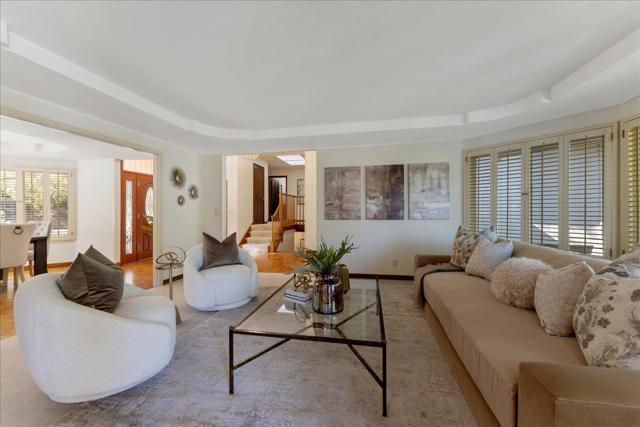 7145 Wooded Lake Drive, San Jose CA: https://media.crmls.org/mediaz/ddbe2237-597c-4438-a276-69d8951c5461.jpg