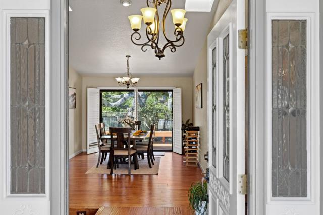 7 Antelope Lane, Monterey CA: https://media.crmls.org/mediaz/ddbe4da8-7cae-47dd-b1d7-17cfea3ac032.jpg