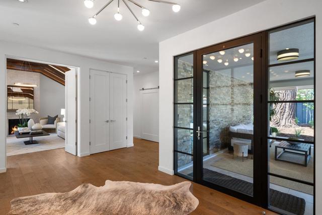 45 Kammerer Court, Hillsborough CA: https://media.crmls.org/mediaz/ddc083e0-86db-47a3-82a3-14000077e236.jpg