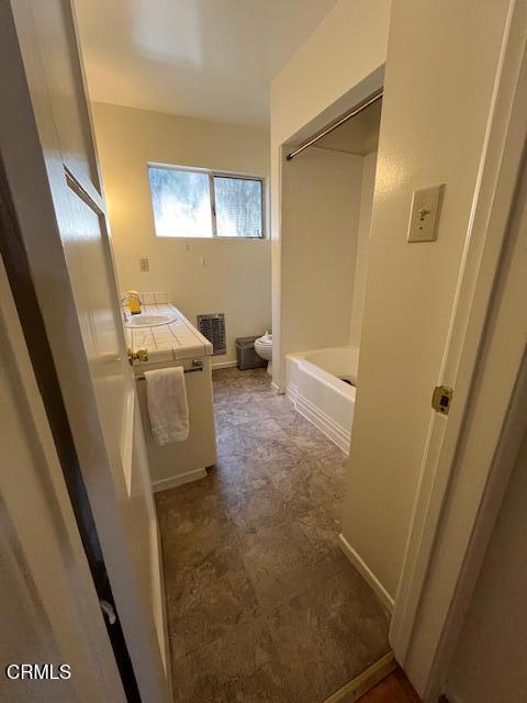 Detail Gallery Image 13 of 24 For 4531 Alcorn Dr, La Canada Flintridge,  CA 91011 - 3 Beds | 2 Baths