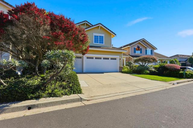 65 Driftwood Circle, Pacifica CA: https://media.crmls.org/mediaz/ddc2d0de-391e-498f-8aeb-2a3f509e7bf2.jpg