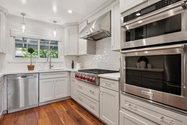 1 Hampton Court, Los Altos CA: https://media.crmls.org/mediaz/ddc379d2-3ee6-4cb6-bf88-a3890a0fa8c5.jpg