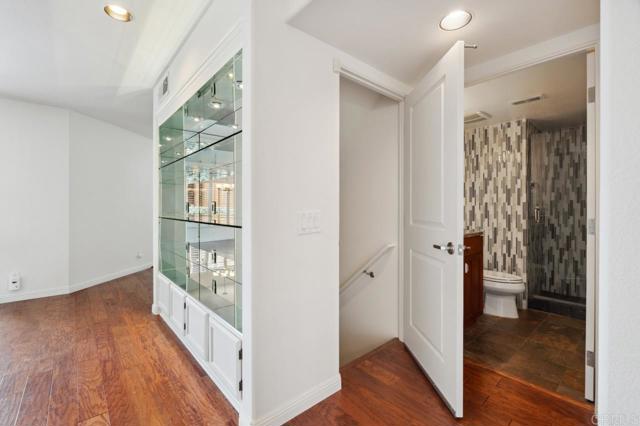 3521 Andrews Street, San Diego CA: https://media.crmls.org/mediaz/ddc3e721-4755-417e-8a4a-f879380ed834.jpg