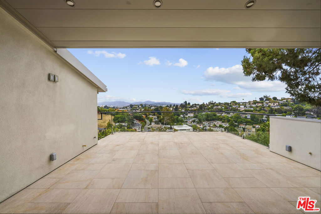 MLS #26856391 image #9