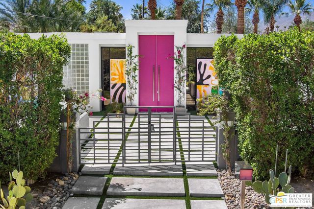153 W El Camino Way, Palm Springs, CA 92264