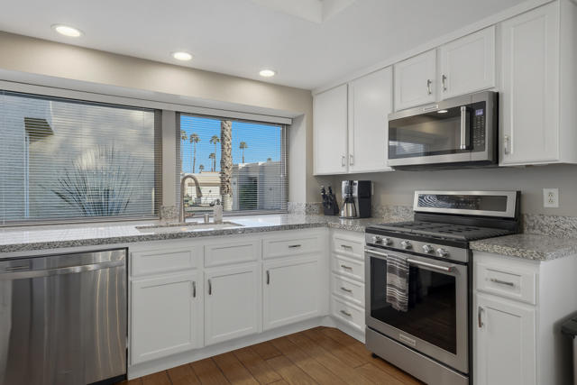 41597 Armanac Court, Palm Desert, CA 92260