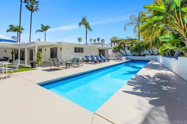 5918 Germaine Lane, La Jolla CA: https://media.crmls.org/mediaz/ddc702c6-2de1-458e-95e4-c903d6690fb6.jpg