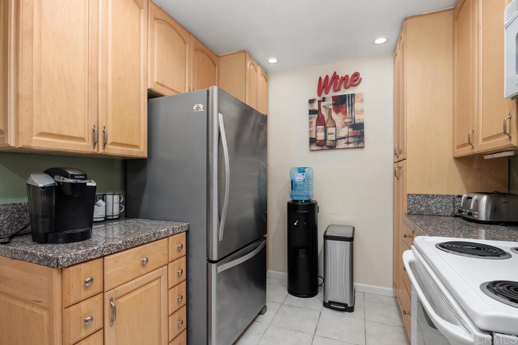 4020 Layang Layang Circle - photo 15