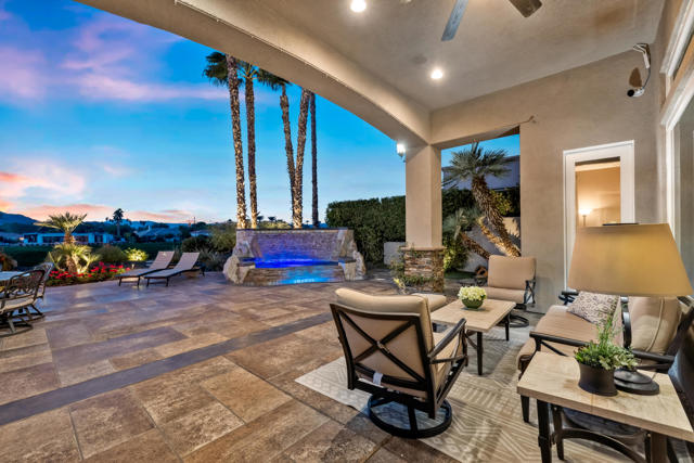 50605 Verano Drive, La Quinta CA: https://media.crmls.org/mediaz/ddc89987-f0e2-4eb7-9db5-64387eeab165.jpg