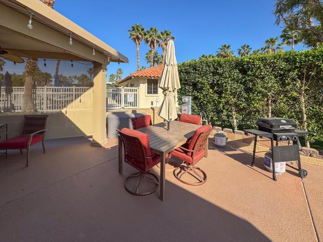 80394 Avenue 48, Indio CA: https://media.crmls.org/mediaz/ddc9944c-a89d-4723-bcdf-f47c51ab31f5.jpg