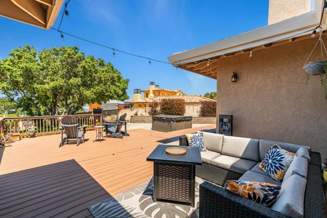 25061 Hidden Mesa Court, Monterey CA: https://media.crmls.org/mediaz/ddc9df6b-be99-442d-83fb-11659ad1cb9e.jpg