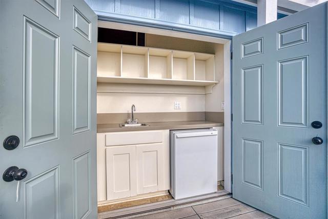 2395 Delaware Avenue, Santa Cruz CA: https://media.crmls.org/mediaz/ddc9ed7d-e443-4c14-9b43-04ce5d819910.jpg