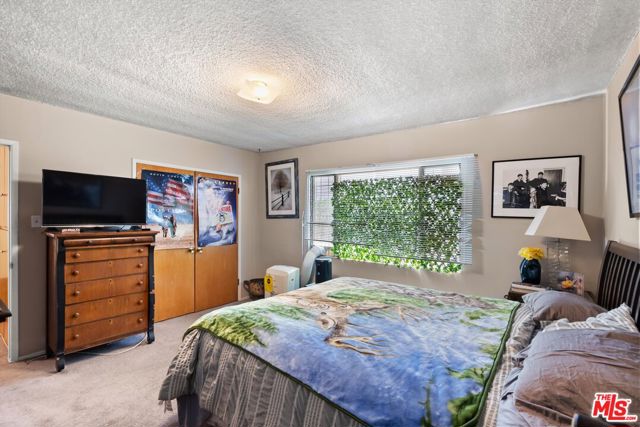1825 Purdue Avenue, Los Angeles CA: https://media.crmls.org/mediaz/ddc9fee3-241a-4ca1-8377-cdc46561d4a7.jpg