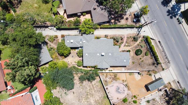 2560 Allen Avenue, Altadena CA: https://media.crmls.org/mediaz/ddcca742-2013-406c-b4c8-7385bebc8719.jpg