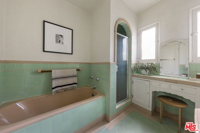 2961 Effie Street, Los Angeles CA: https://media.crmls.org/mediaz/ddce375d-a39f-41c6-a36e-a7c7e80c8455.jpg