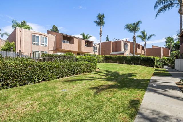 7760 Margerum Avenue, San Diego CA: https://media.crmls.org/mediaz/ddce5cc1-14bd-433e-95e6-72eea036f212.jpg