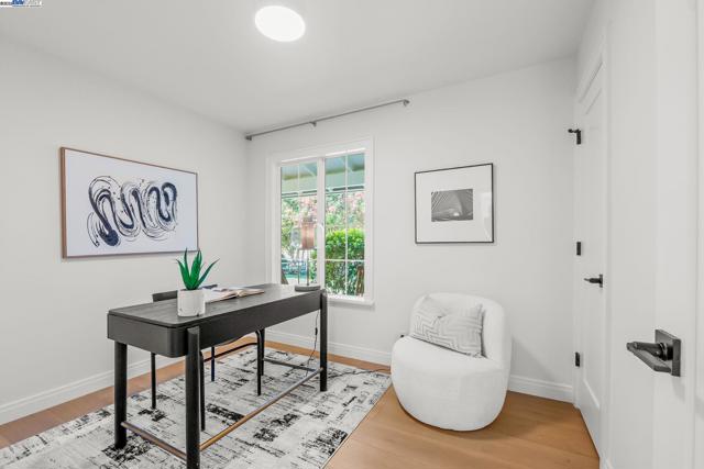7574 Birkdale Dr, Newark CA: https://media.crmls.org/mediaz/ddce7944-d49b-45d4-be5d-99f4586e88a0.jpg