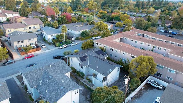 745 Reseda Drive, Sunnyvale CA: https://media.crmls.org/mediaz/ddceff53-8ee8-4bf3-bec5-6faa95d8b9fc.jpg