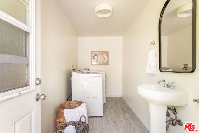 2590 Armacost Avenue, Los Angeles CA: https://media.crmls.org/mediaz/ddcf23b9-c3c8-465a-aeea-4e52f7e452f0.jpg