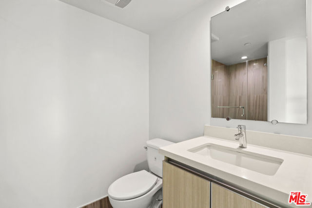 1836 Colby, Los Angeles CA: https://media.crmls.org/mediaz/ddd0908b-e0ee-4d17-b97c-ceda05e00af7.jpg