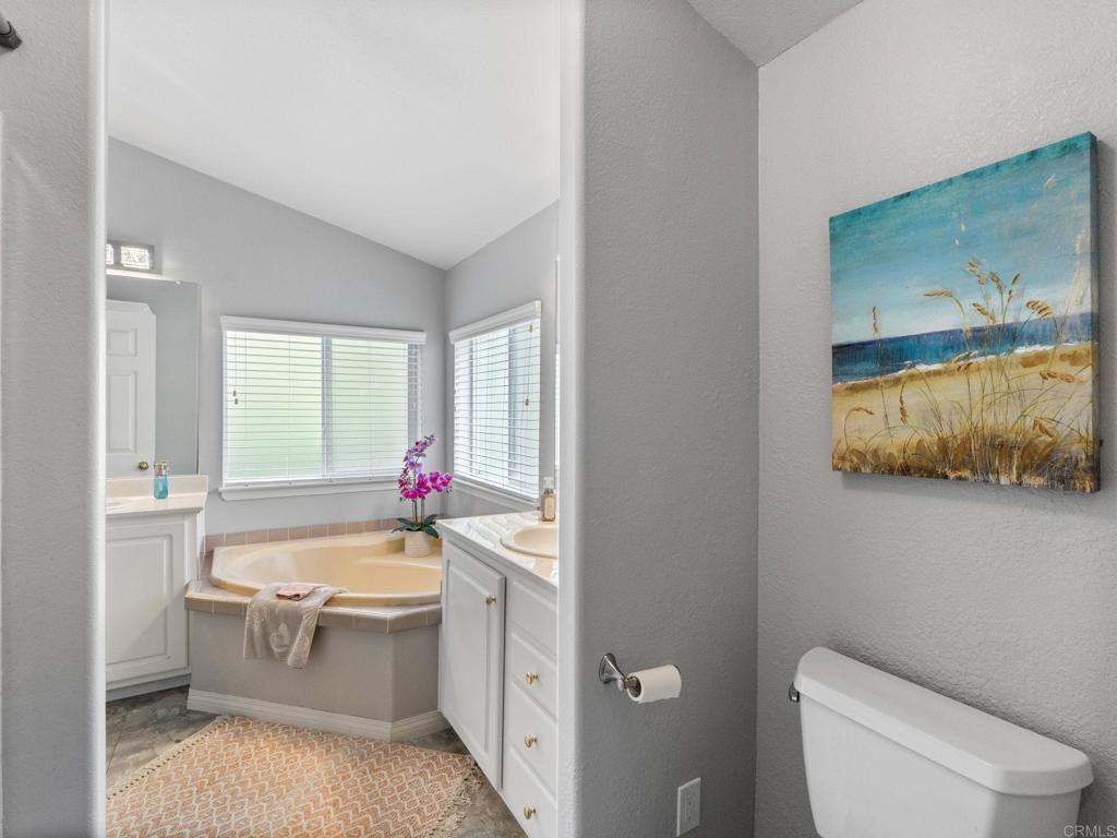 444 El Camino Real Parkway - photo 19