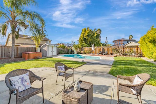 Image 31 of 34 For 383 Los Pinos Way