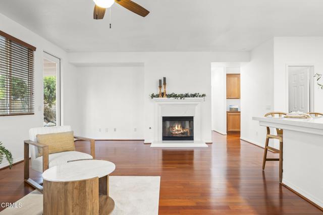 3806 Golden Pond Drive, Camarillo CA: https://media.crmls.org/mediaz/ddd115d6-76b2-4d47-9af5-1c9e4fa4895f.jpg